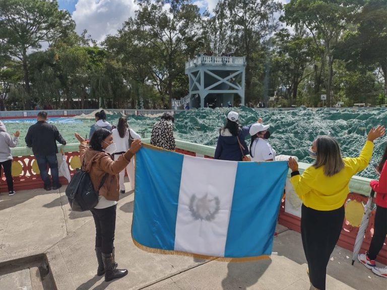 51f98fba-e024-456e-af45-7b046aab0af4